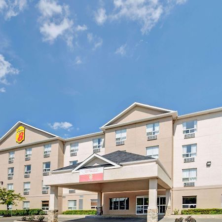 Отель Super 8 By Wyndham Barrie South Экстерьер фото
